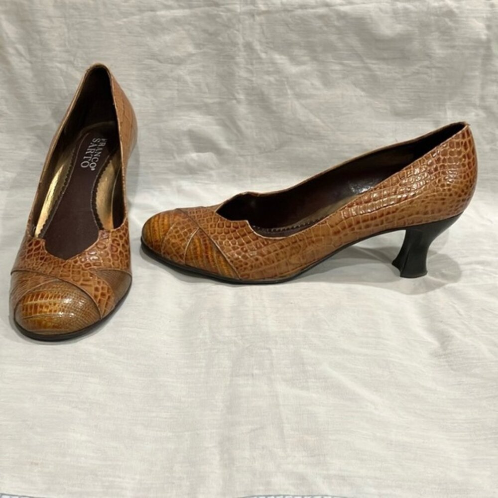 Womens size 8 5 Franco Sarto leather pumps-Brown Crocodile Pattern Heels